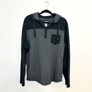 5 for $25 ⭐️ Men’s Lightweight Hoodie